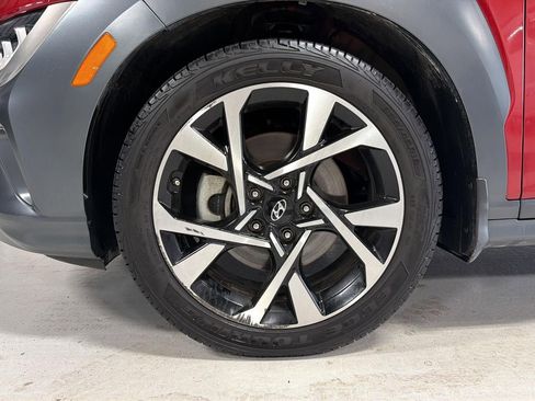 Used 2022 Hyundai Kona Limited image 27