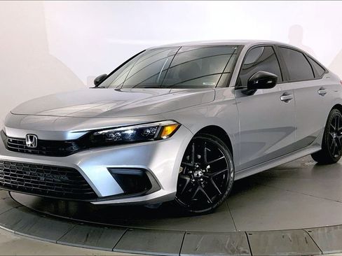 Used 2022 Honda Civic Sport image 11