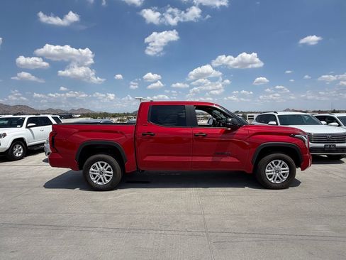 Used 2026 Toyota Tundra SR5 w/ SR5 Convenience Package AWD/4WD image 2