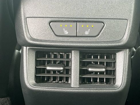 Used 2026 GMC Terrain AT4 w/ Convenience Package III AWD/4WD image 25