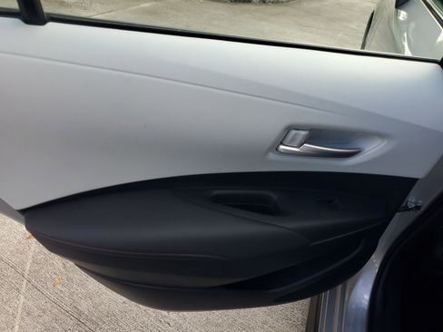 Used 2023 Toyota Corolla SE image 12