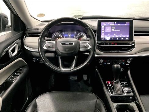 Used 2022 Jeep Compass Limited AWD/4WD image 17