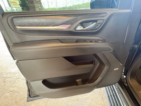 Used 2021 GMC Yukon Denali w/ Denali Premium Package RWD image 21