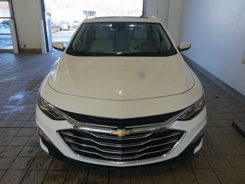 Used 2024 Chevrolet Malibu LT image 17