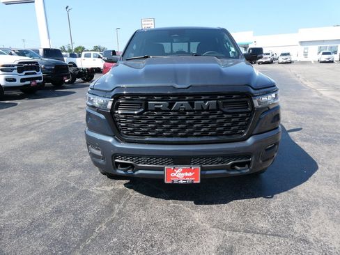 New 2026 RAM 1500 Big Horn AWD/4WD image 8