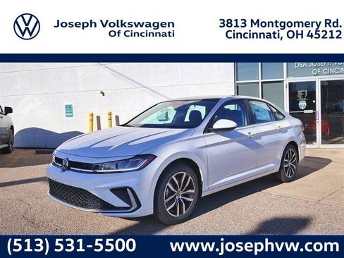 New 2026 Volkswagen Jetta SE image 1