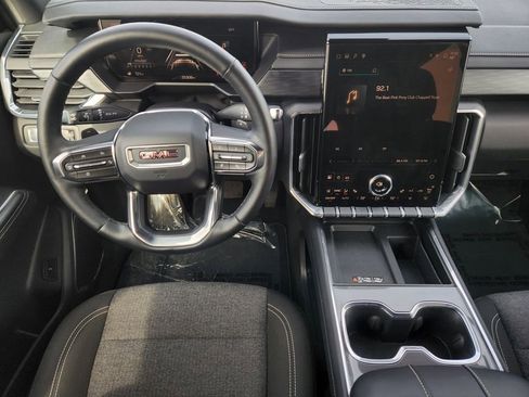 Used 2025 GMC Acadia Elevation FWD image 27