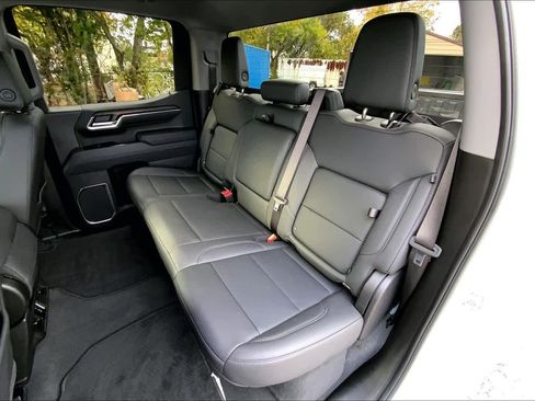 Used 2025 GMC Sierra 1500 SLT image 20