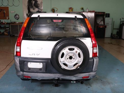 Used 2002 Honda CR-V LX image 8