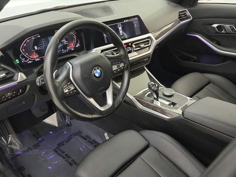 Used 2021 BMW 330i Sedan w/ Convenience Package RWD image 16