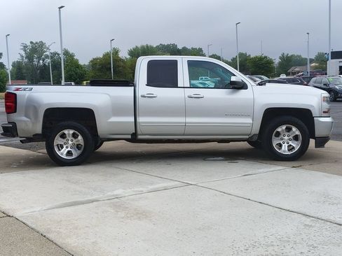 Used 2018 Chevrolet Silverado 1500 LT w/ All Star Edition AWD/4WD image 4
