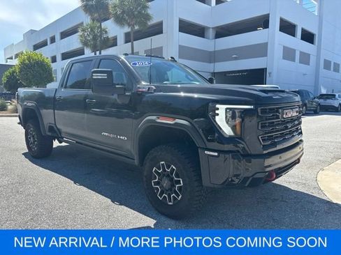 Used 2026 GMC Sierra 2500 AT4X AWD/4WD image 1