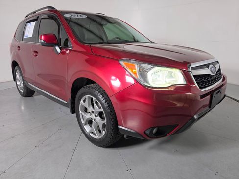 Used 2016 Subaru Forester 2.5i Touring w/ Popular Package #2 AWD/4WD image 7