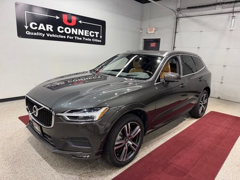 Used 2019 Volvo XC60 T6 Momentum w/ Advanced Package AWD/4WD image 2