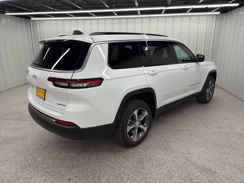New 2026 Jeep Grand Cherokee L Limited RWD image 6