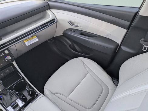 New 2026 Hyundai Tucson SEL FWD image 22