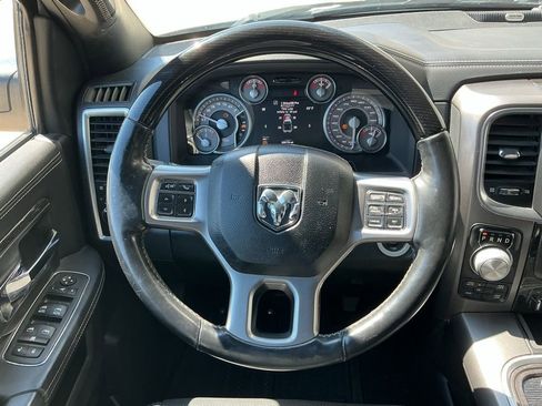 Used 2017 RAM 1500 Limited image 12