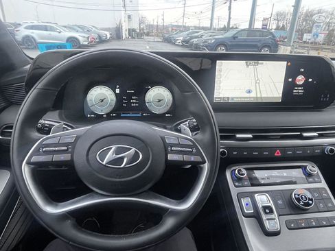 Used 2025 Hyundai Palisade Calligraphy image 11