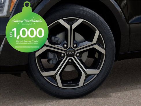 New 2025 Kia Niro SX Touring image 9