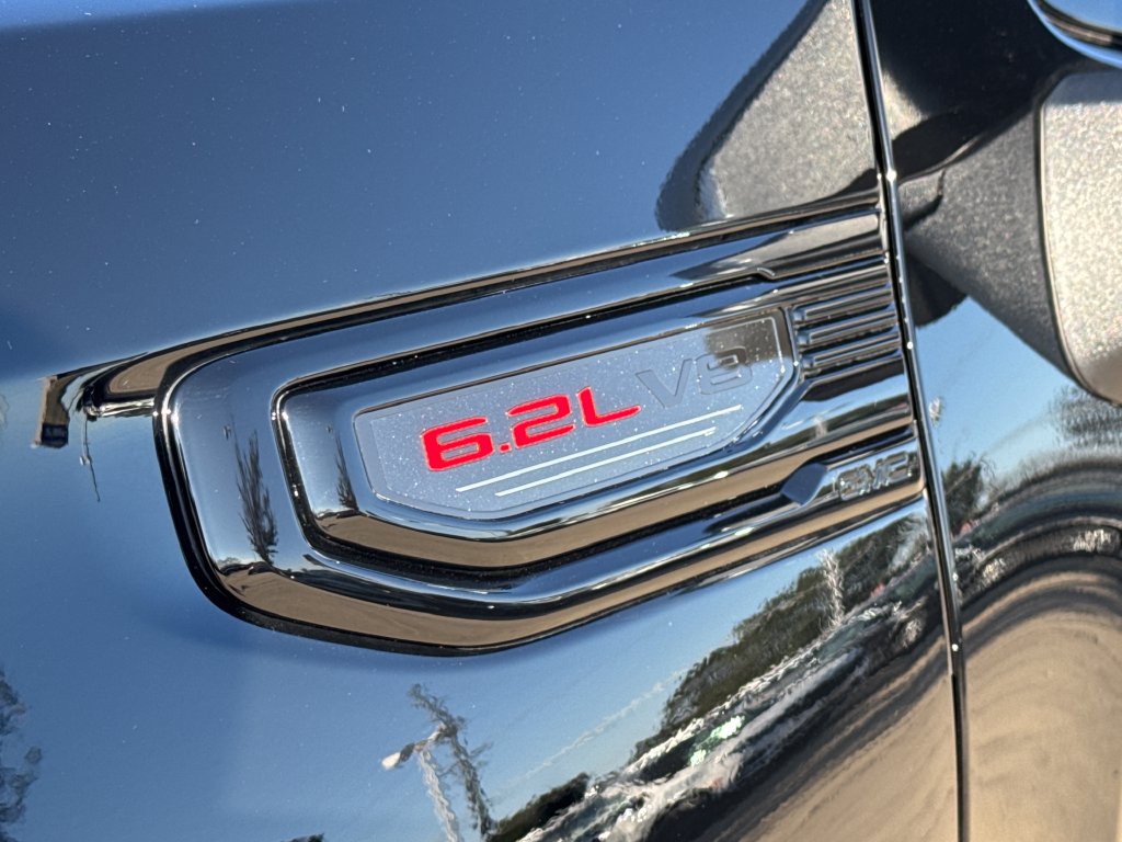 New 2026 GMC Sierra 1500 AT4 w/ AT4 Premium Package AWD/4WD image 16