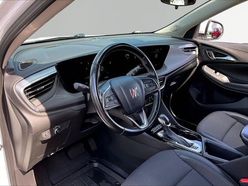 Used 2024 Buick Encore GX Preferred FWD image 17