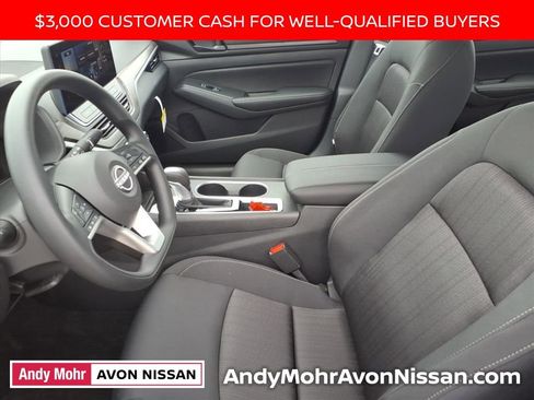 New 2026 Nissan Altima 2.5 SV image 14