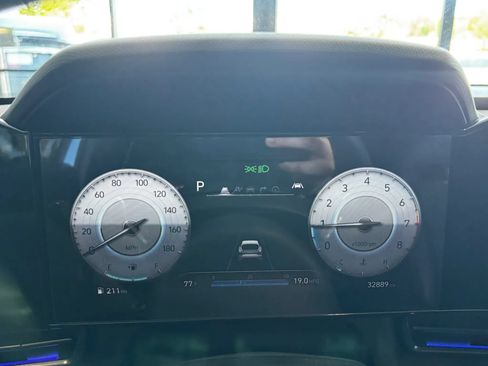 Used 2022 Hyundai Elantra N FWD image 26