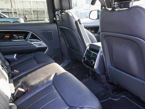 New 2026 Land Rover Range Rover Long Wheelbase SE image 20