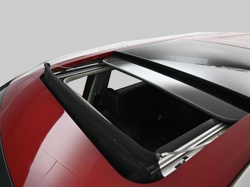 Certified 2023 Nissan Rogue SL w/ SL Premium Package FWD image 22