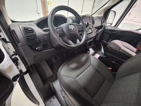 Used 2023 RAM ProMaster 3500 w/ Driver Convenience Group FWD image 25