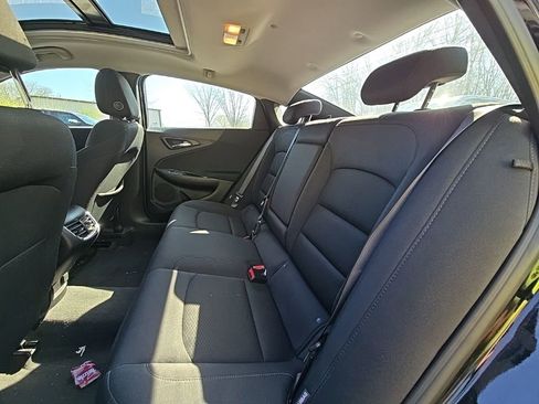 Used 2024 Chevrolet Malibu LT image 16