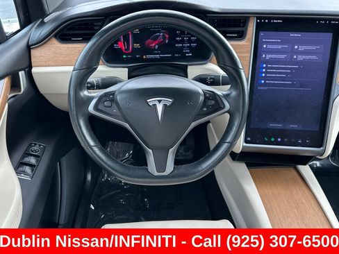 Used 2021 Tesla Model X Long Range AWD/4WD image 17