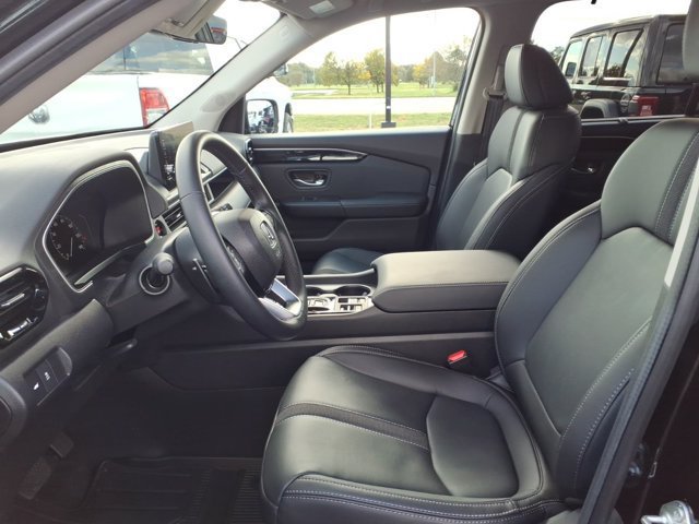 Used 2025 Honda Pilot EX-L image 25