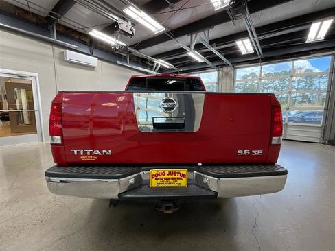 Used 2006 Nissan Titan SE RWD image 4