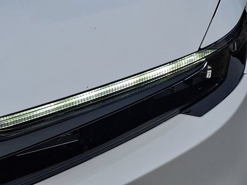 Certified 2025 Honda CR-V Sport-L image 9