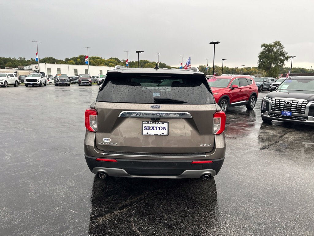 Used 2021 Ford Explorer Limited w/ Equipment Group 301A AWD/4WD image 6