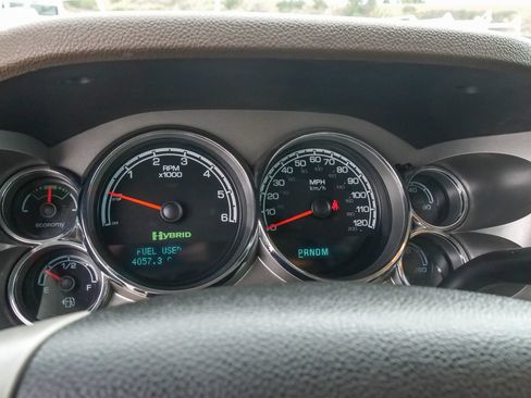 Used 2013 Chevrolet Silverado 1500 2WD Crew Cab Hybrid image 20