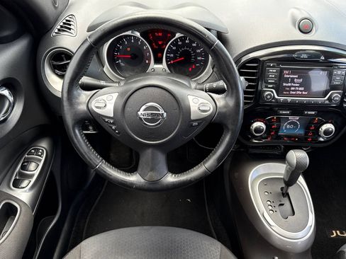 Used 2015 Nissan Juke SV AWD/4WD image 14