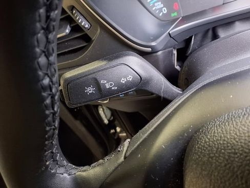 Used 2022 Ford Escape SE w/ SE Sport Appearance Package FWD image 12