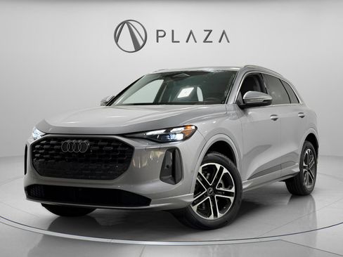 New 2025 Audi Q5 Premium image 1