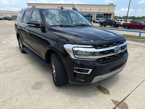 Used 2024 Ford Expedition Limited RWD image 18
