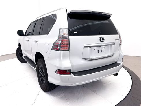 Used 2021 Lexus GX 460 Premium w/ Premium Package AWD/4WD image 11