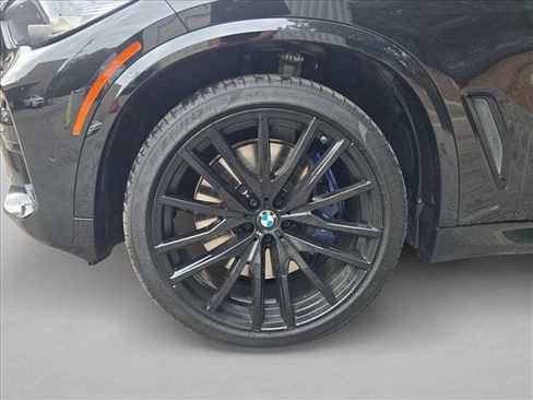 Used 2020 BMW X5 M50i w/ Premium Package image 26