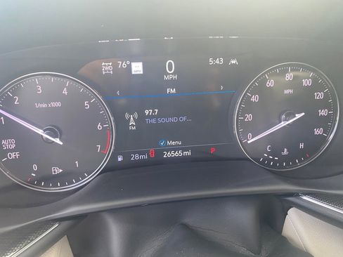 Used 2022 Buick Envision Essence w/ Technology Package I image 23