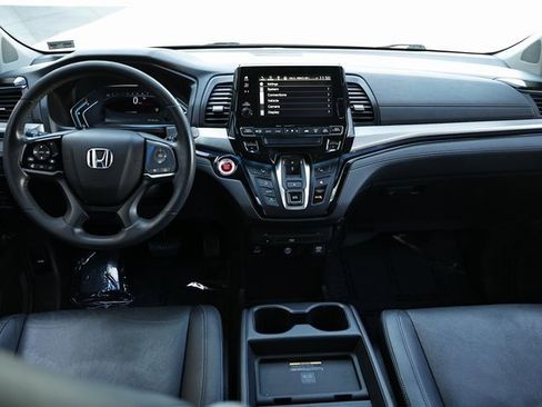 Used 2022 Honda Odyssey Touring image 29