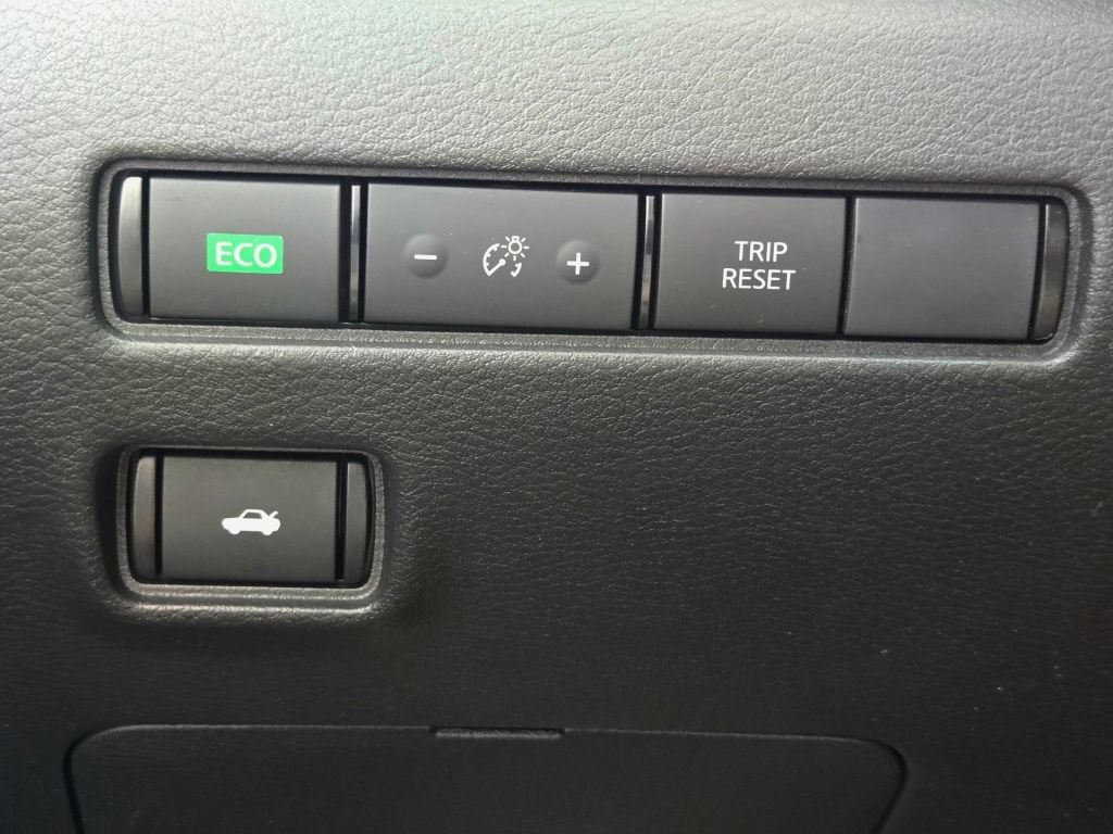 Used 2023 Nissan Sentra SV w/ All-Weather Package FWD image 24