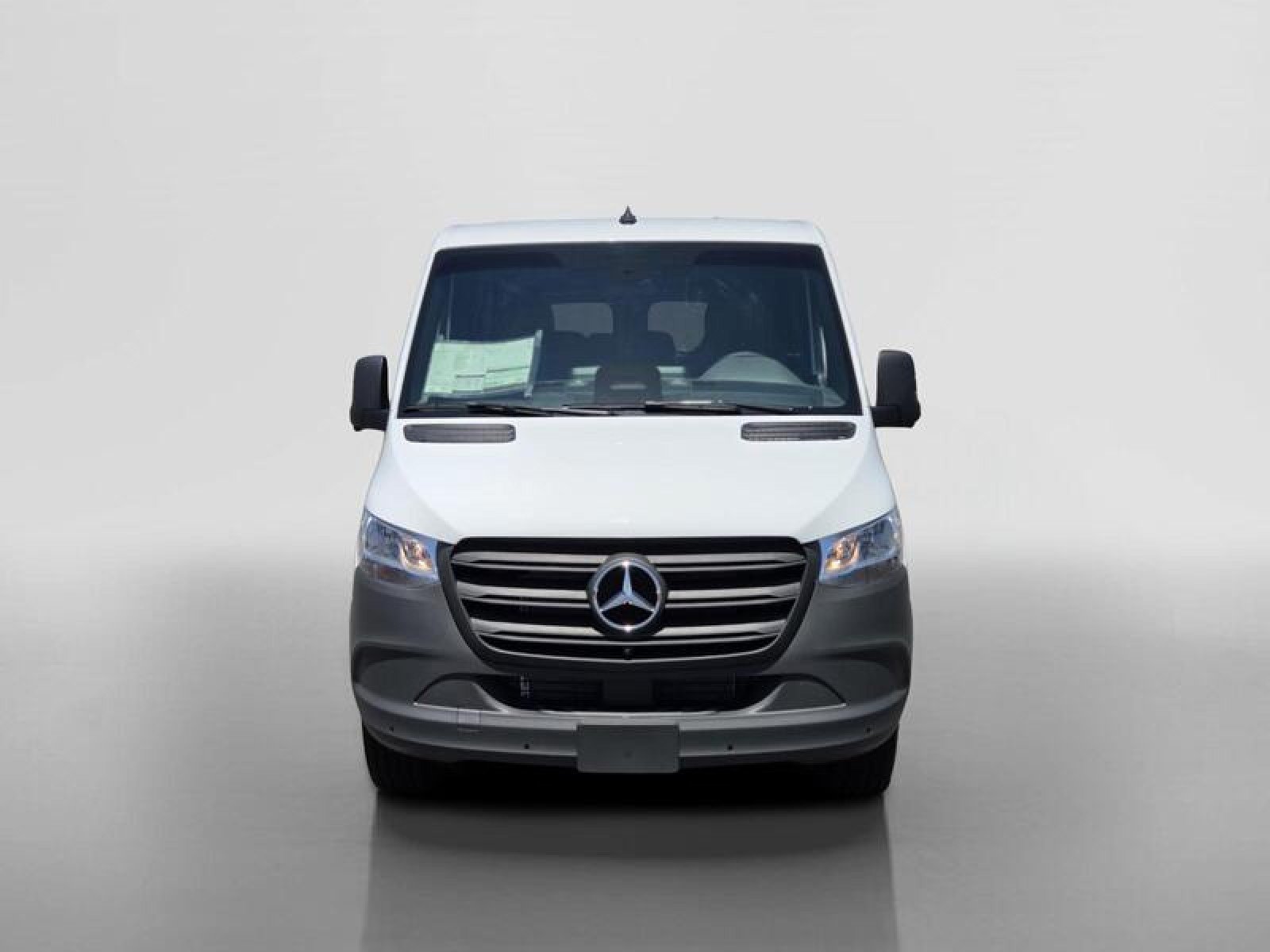New 2026 Mercedes-Benz Sprinter 2500 image 9
