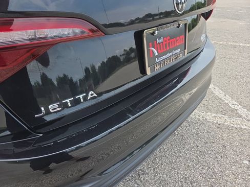 Used 2024 Volkswagen Jetta S FWD image 12