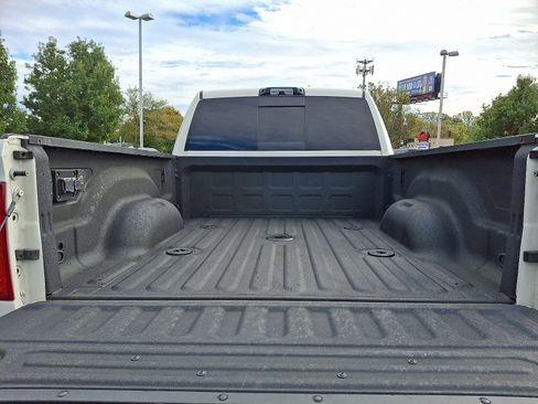 Used 2022 RAM 3500 Limited image 36