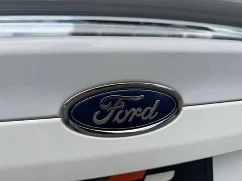 Used 2020 Ford Fusion Titanium FWD image 32
